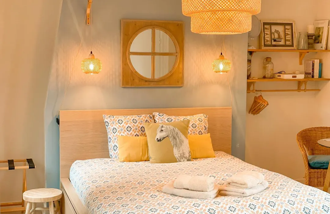 Clementines House Honfleur-1