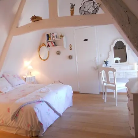 chambre d'hotes le nid du phare avec jacuzzi privé-2